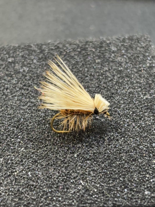 Elk Hair Caddis